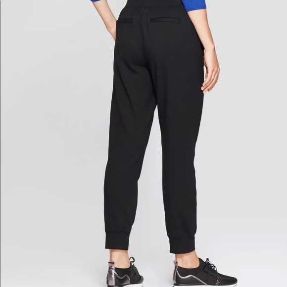 COPY - NIB Women’s Deena Lace Up Sneaker - Picture 4 of 5